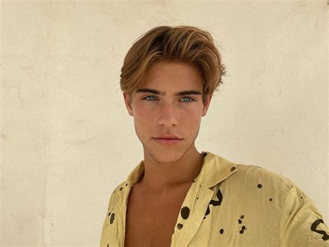Lorenzo Bold Porn – Gay Male Tube.